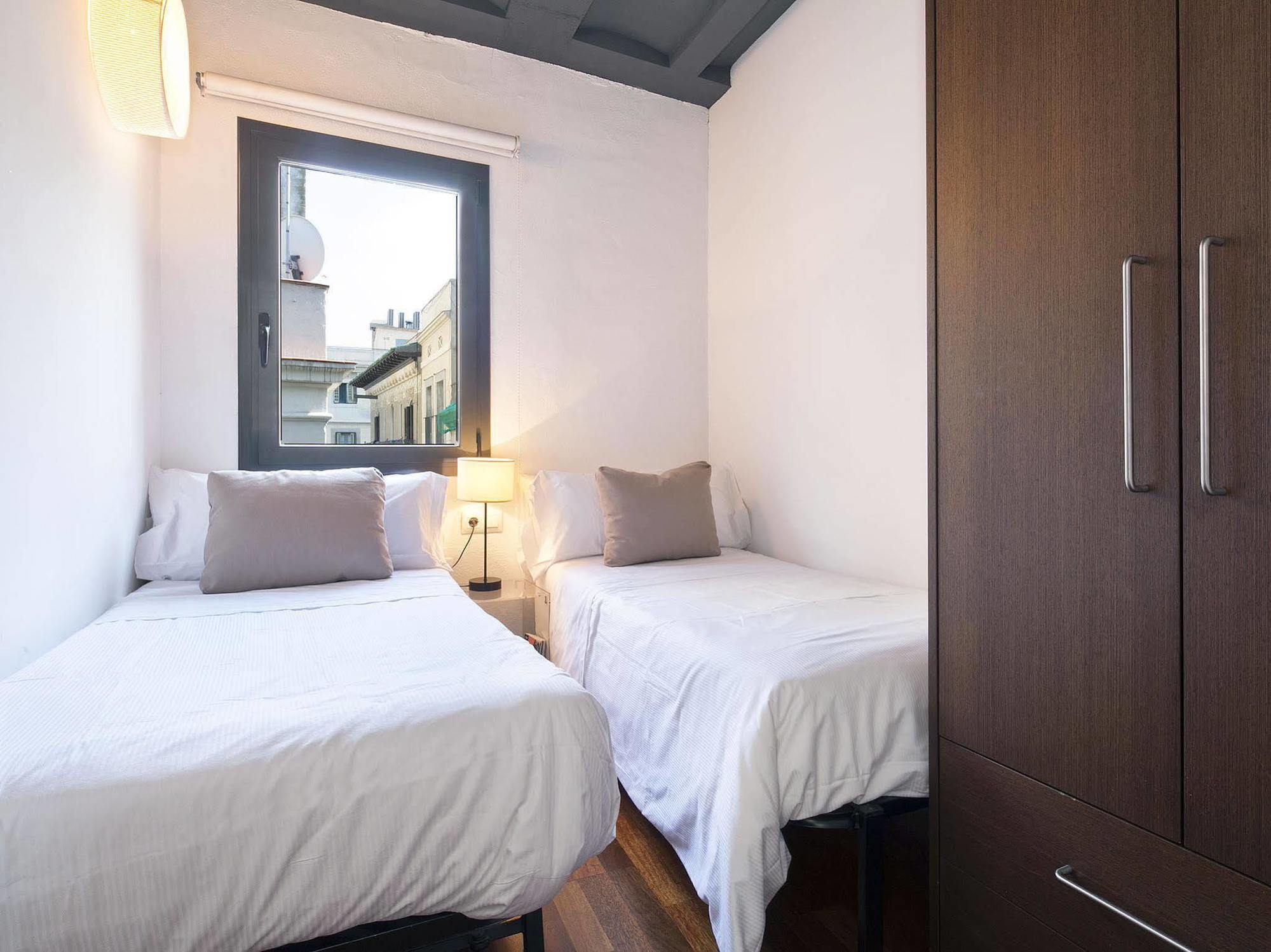 Inside Barcelona Apartments Esparteria Exterior foto