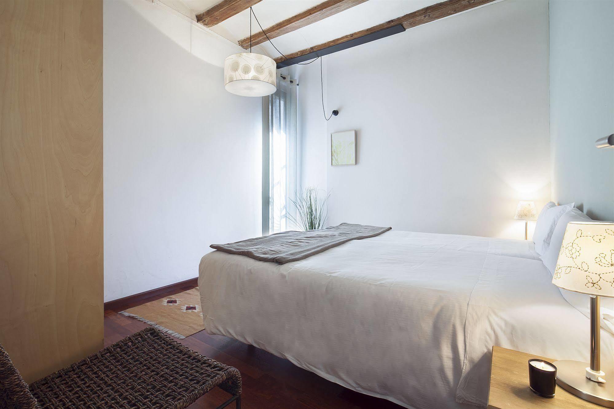 Inside Barcelona Apartments Esparteria Exterior foto