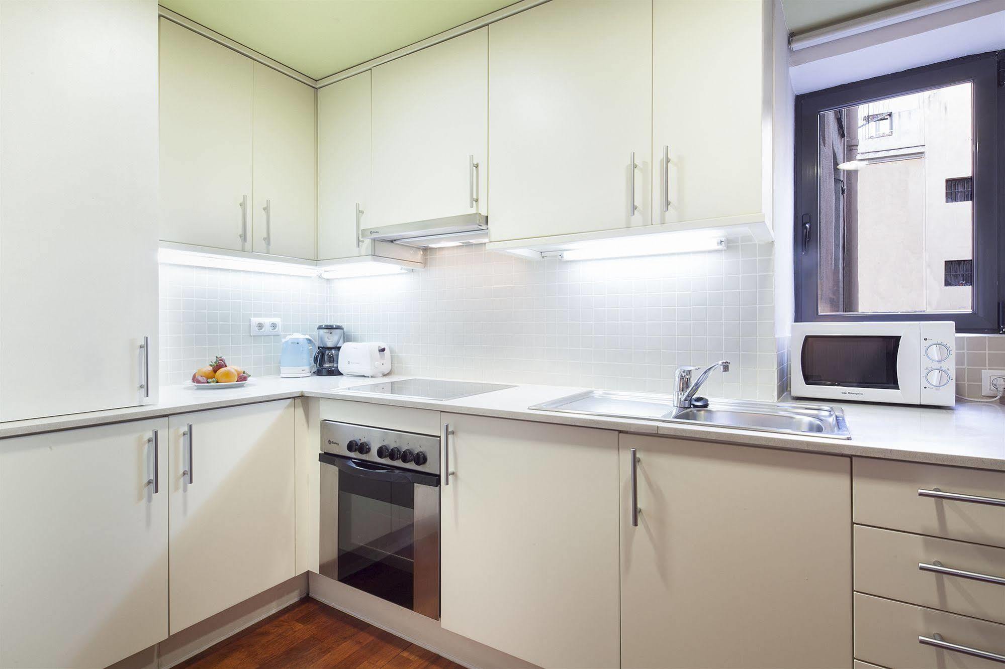 Inside Barcelona Apartments Esparteria Exterior foto